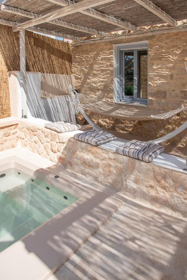 Terra E Sole Spa Suite Aegina Vathí Eksteriør bilde