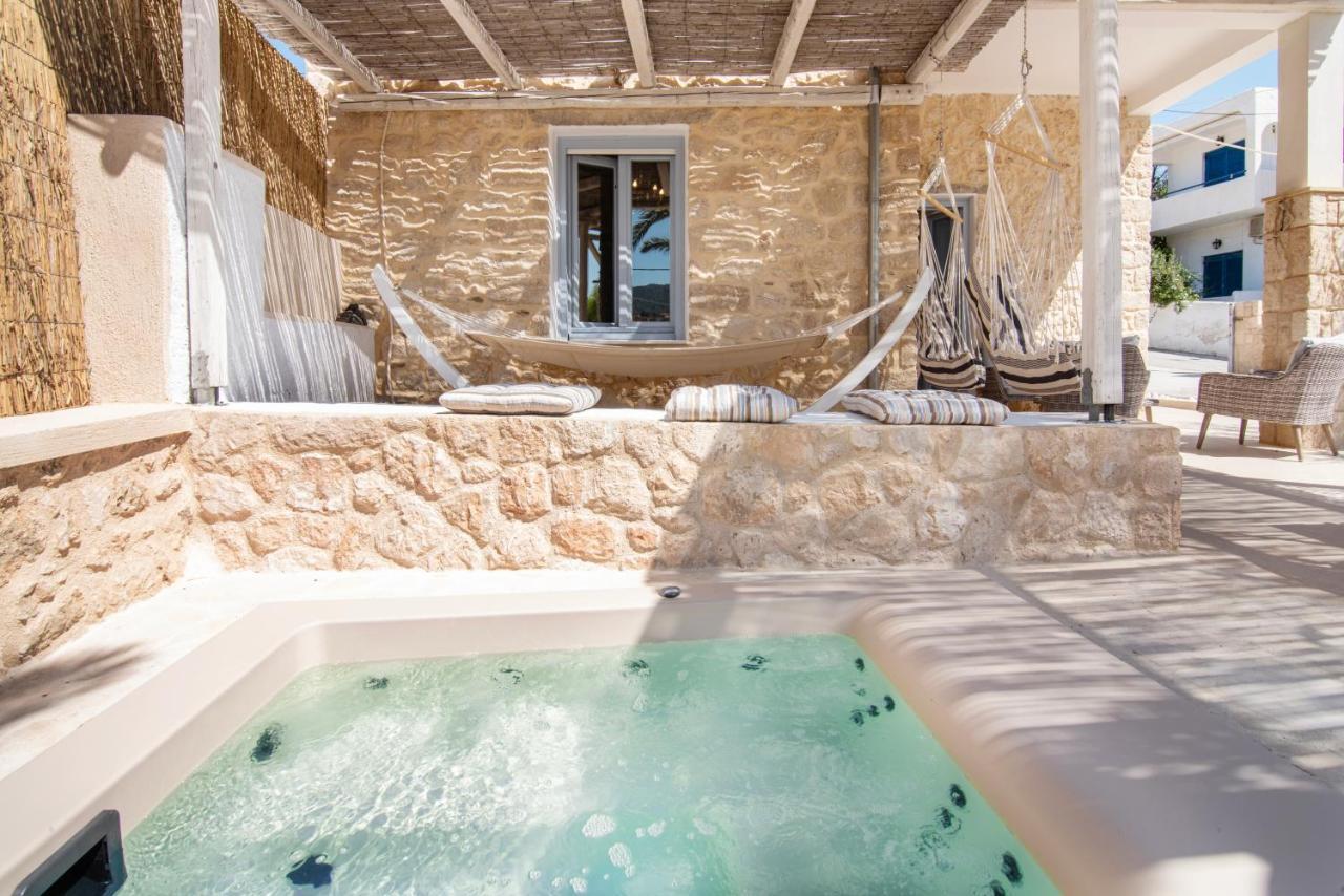 Terra E Sole Spa Suite Aegina Vathí Eksteriør bilde