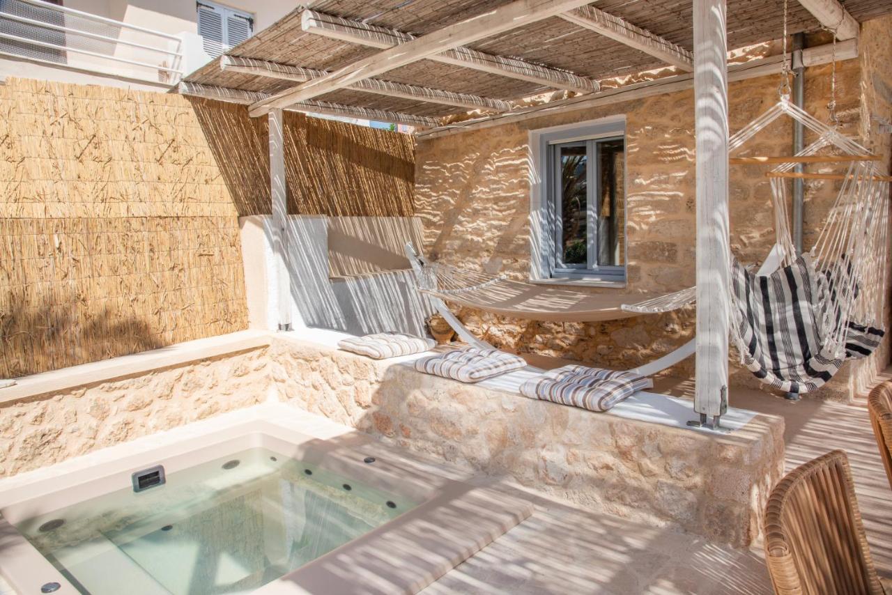 Terra E Sole Spa Suite Aegina Vathí Eksteriør bilde
